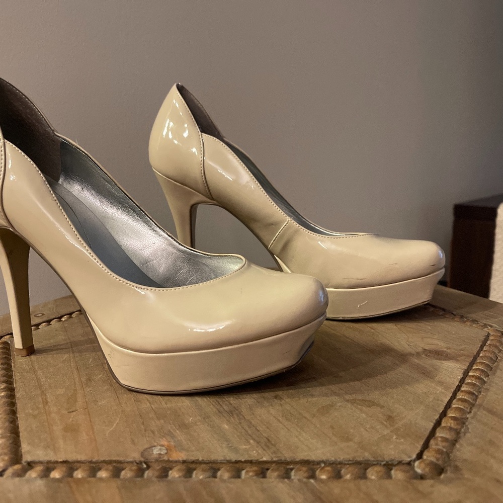 Guess nude heels